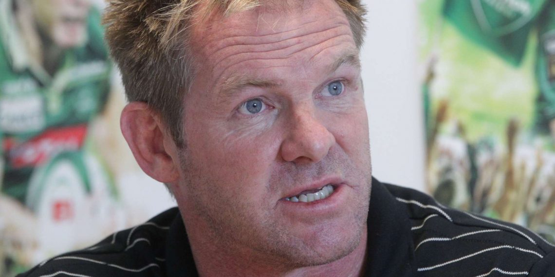 Complètement furieux, Simon Mannix dézingue l’arbitre Romain Poite !