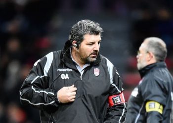 Stade Français : Azam reconnaît le hors-jeu de Camara