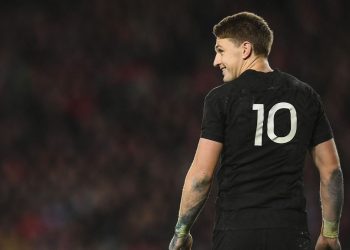 Beauden Barrett en France ? Mourad Boudjellal sceptique !