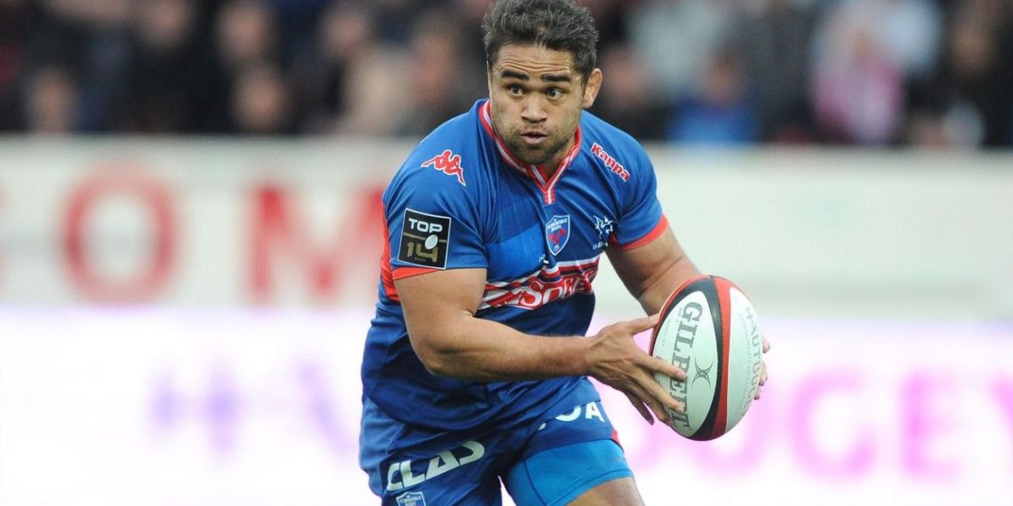 Le centre Nigel Hunt a trouvé un nouveau club !