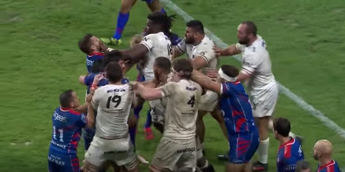 Vidéo : bagarre générale entre Oyonnax et Béziers !