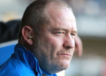 Didier Bès pète un câble et peste contre l’attitude des joueurs Agenais