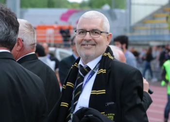 Mont de Marsan perd son directeur.