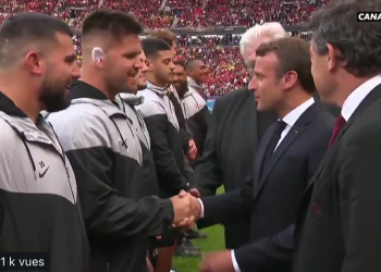 VIDEO – Quand Maks van Dyk demande la nationalité française à Macron