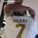 FAIL – Romain Ntamack achète un maillot du Real Madrid et y fait floquer le nom de… Messi !