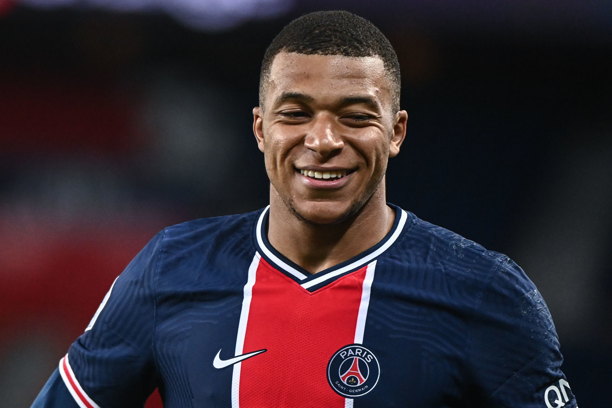 Mbappé plein d’envie pour cette saison au PSG, mais pas pour prolonger indique Le Parisien
