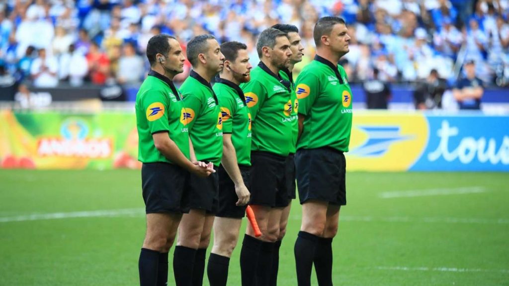 Décathlon devient le fournisseur des tenues des arbitres Français !