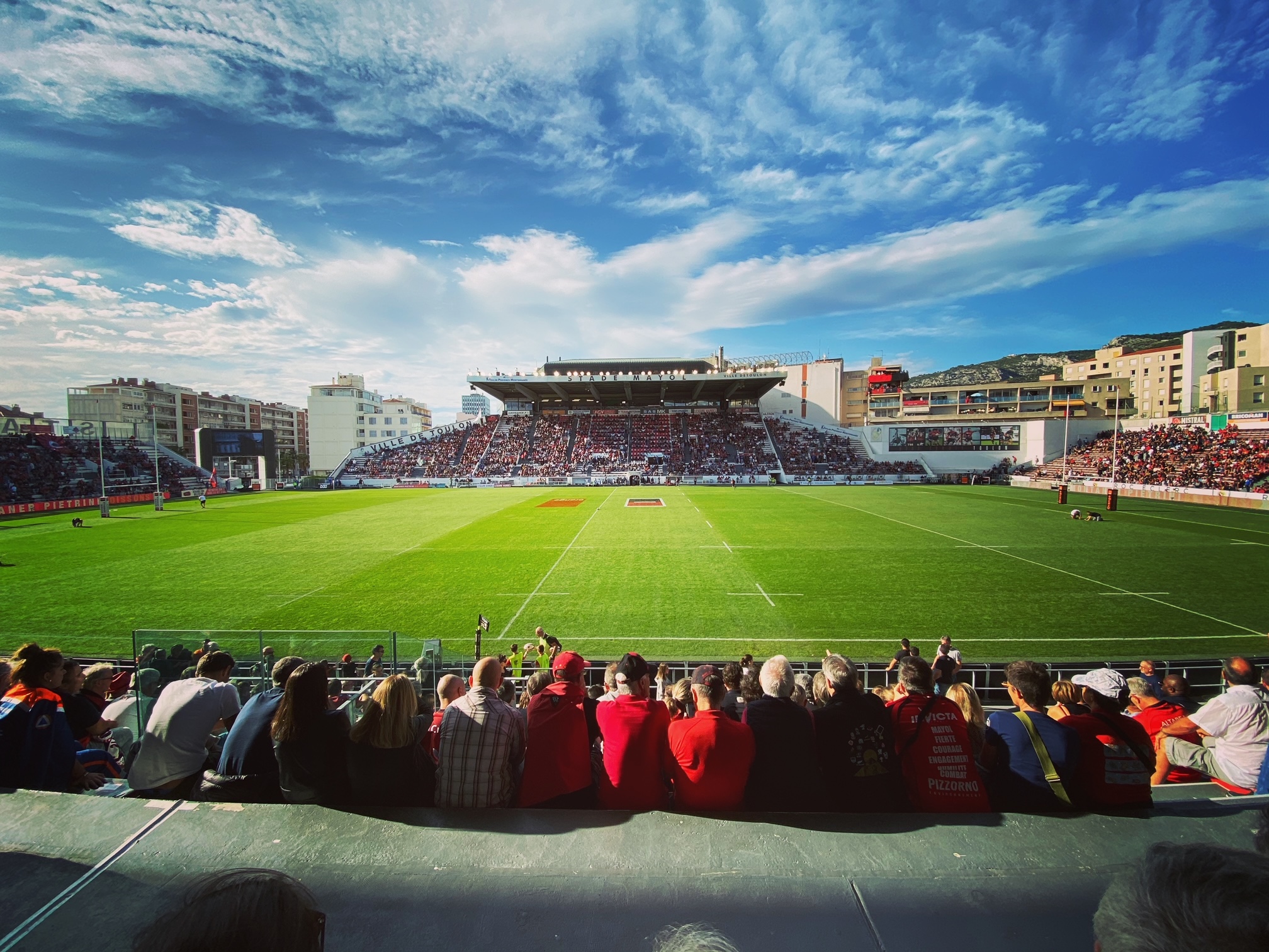 Un sénateur demande à ce que les jauges soit adaptées en fonction de chaque stade !