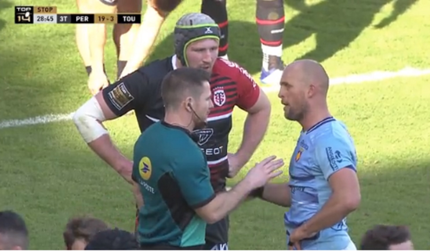 VIDEO – Acebes à Cardona : “Vous prendriez un coup de coude comme ça dans la gueule vous auriez fait pareil !”