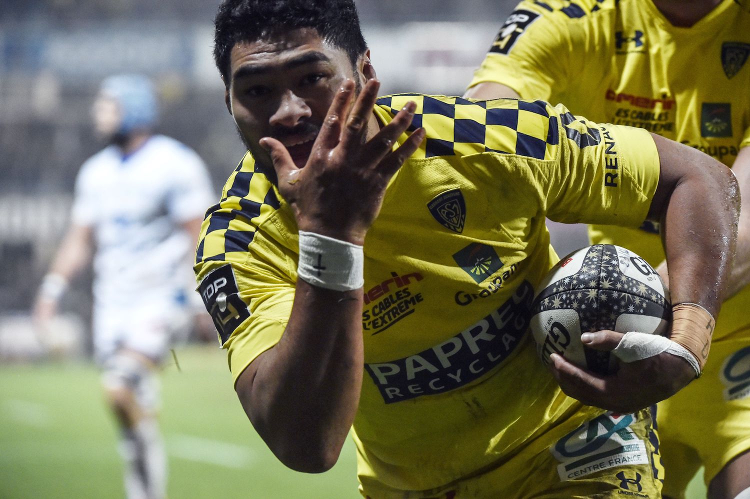 Les problèmes se multiplient pour Clermont