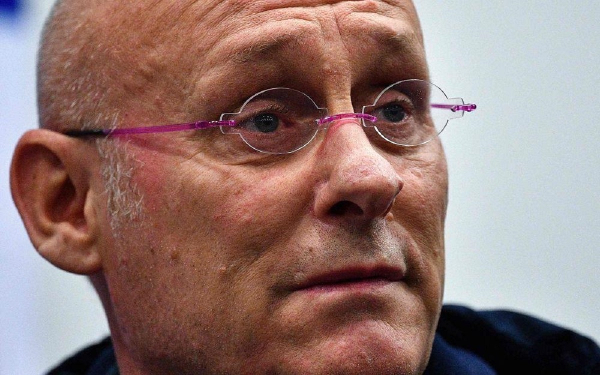 Bernard Laporte refuse de se mouiller concernant le capitanat du XV de France